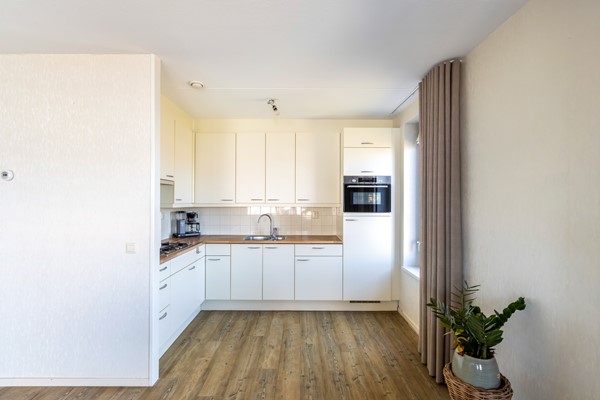 Foto - Te koop: Heerlijk ruim appartement in het gemoedelijke Klundert!
